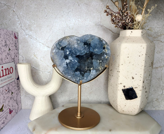 Celestite Heart on display stand 03 - 1.8kg