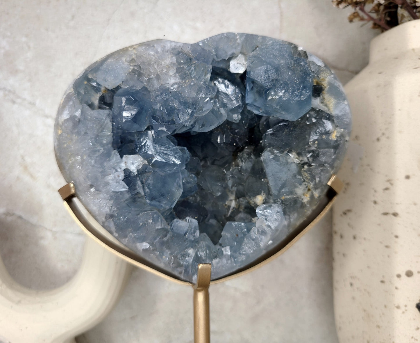 Celestite Heart on display stand 03 - 1.8kg