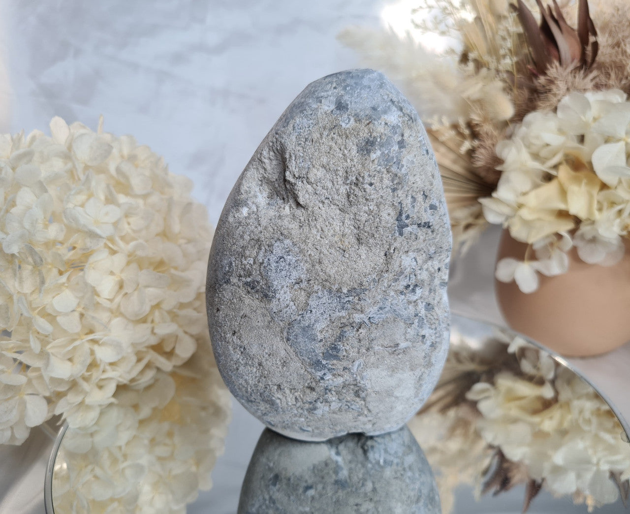 Celestite Self-standing Cluster 02