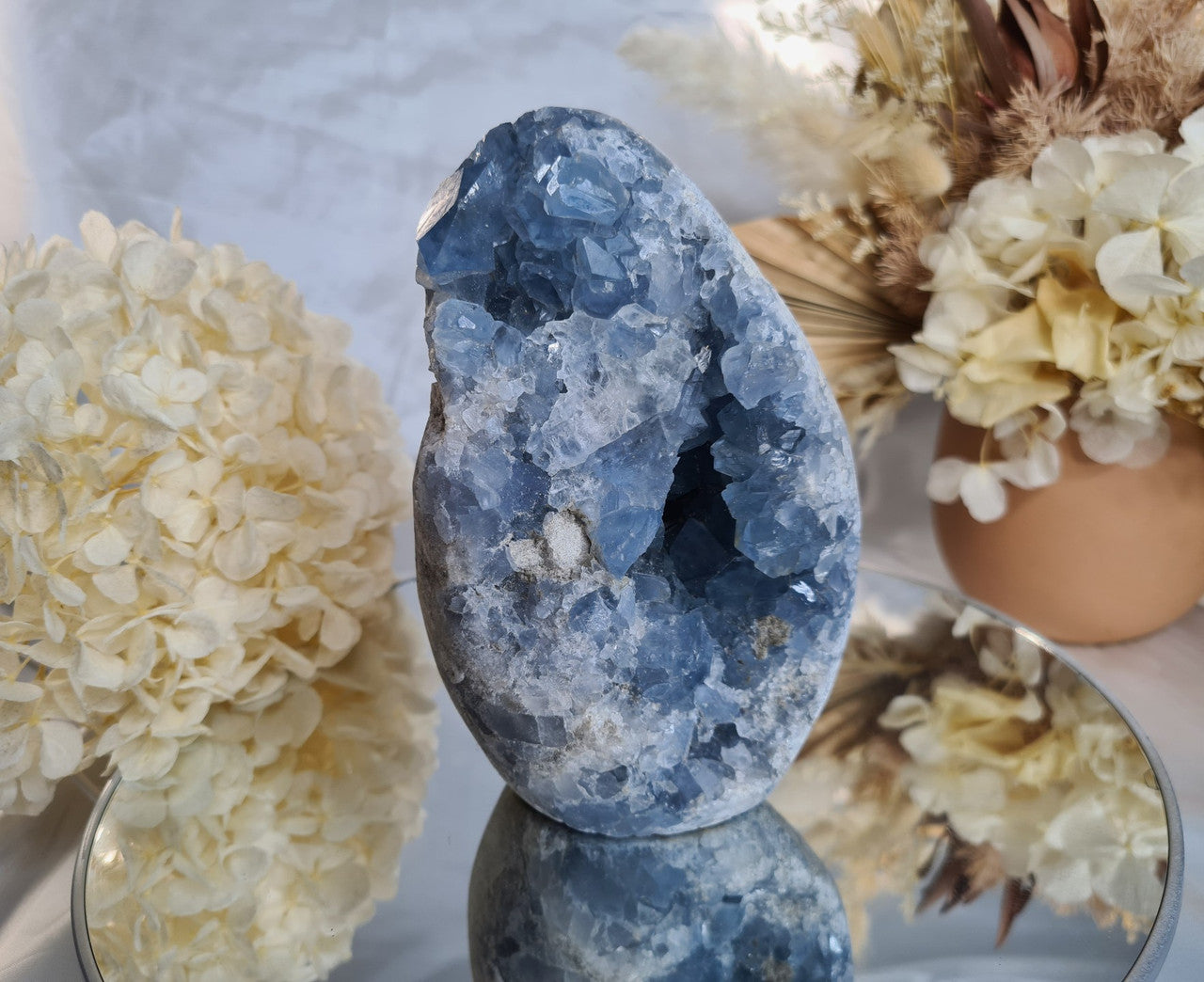 Celestite Self-standing Cluster 02