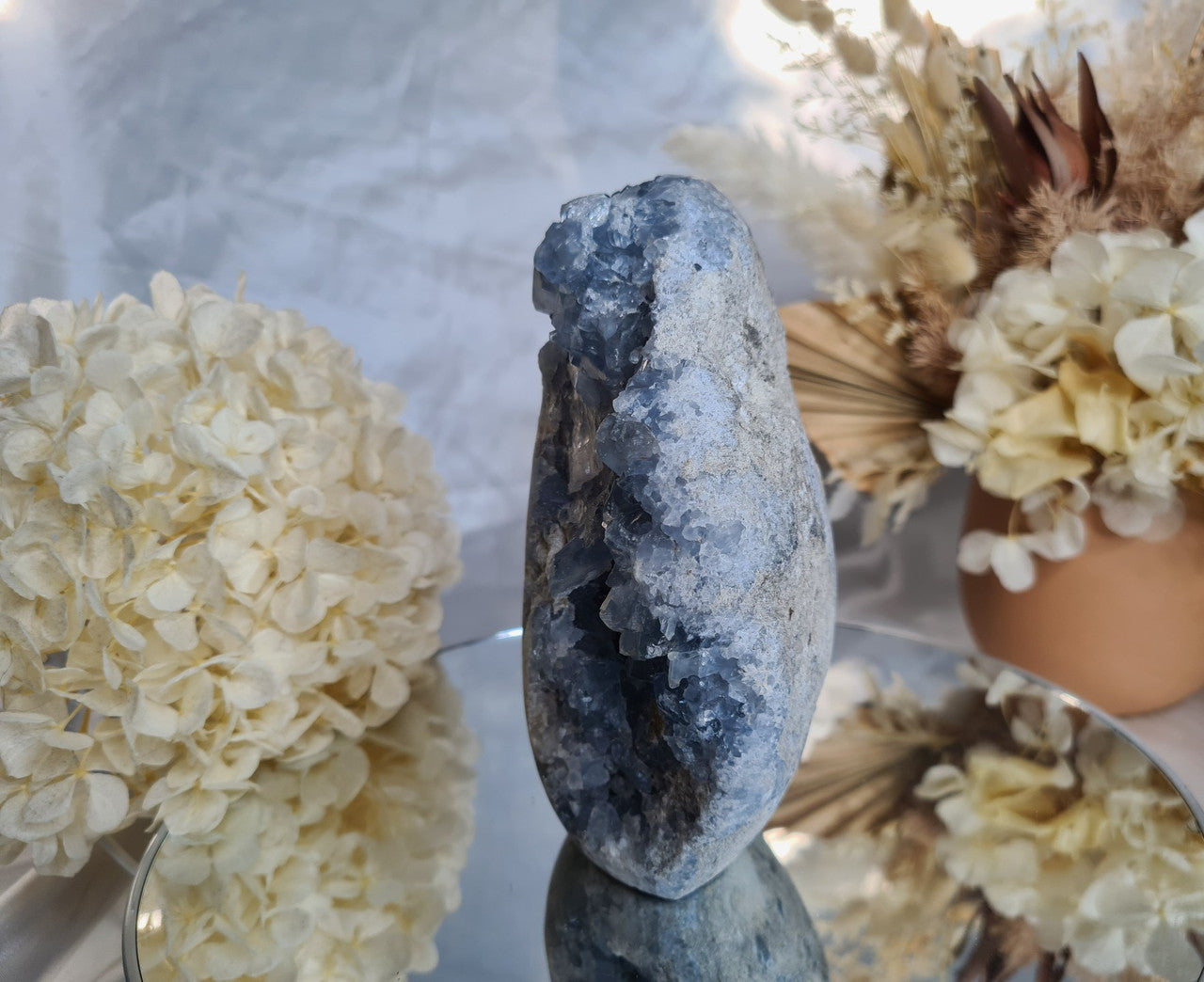 Celestite Self-standing Cluster 02