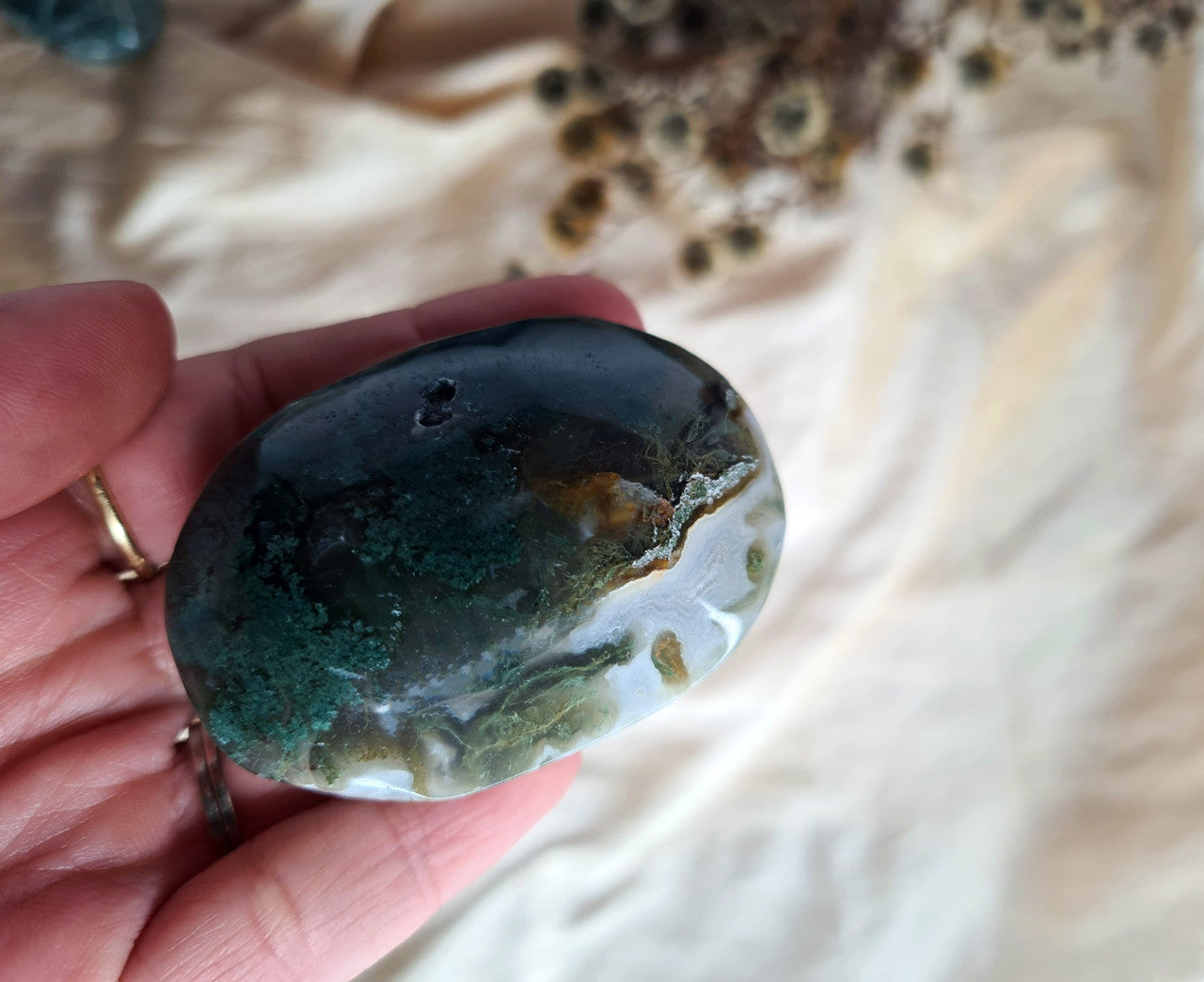 Moss Agate Palm Stone 08